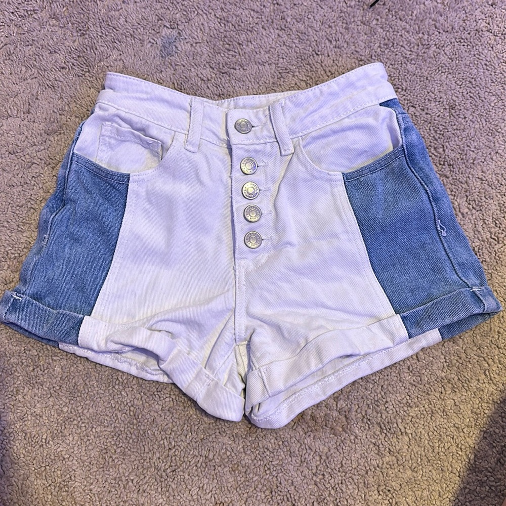 SIZE 22 PACSUN SHORTS